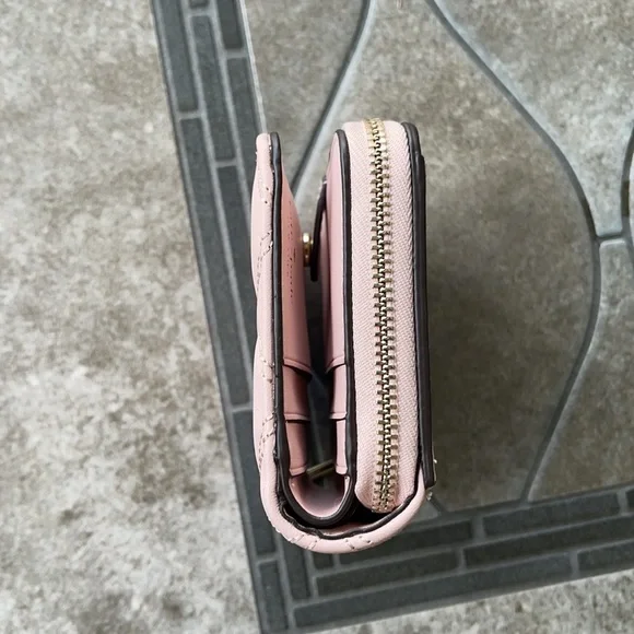 Kate Spade Natalia Small Zip Around Wallet - Picture 4 of 16